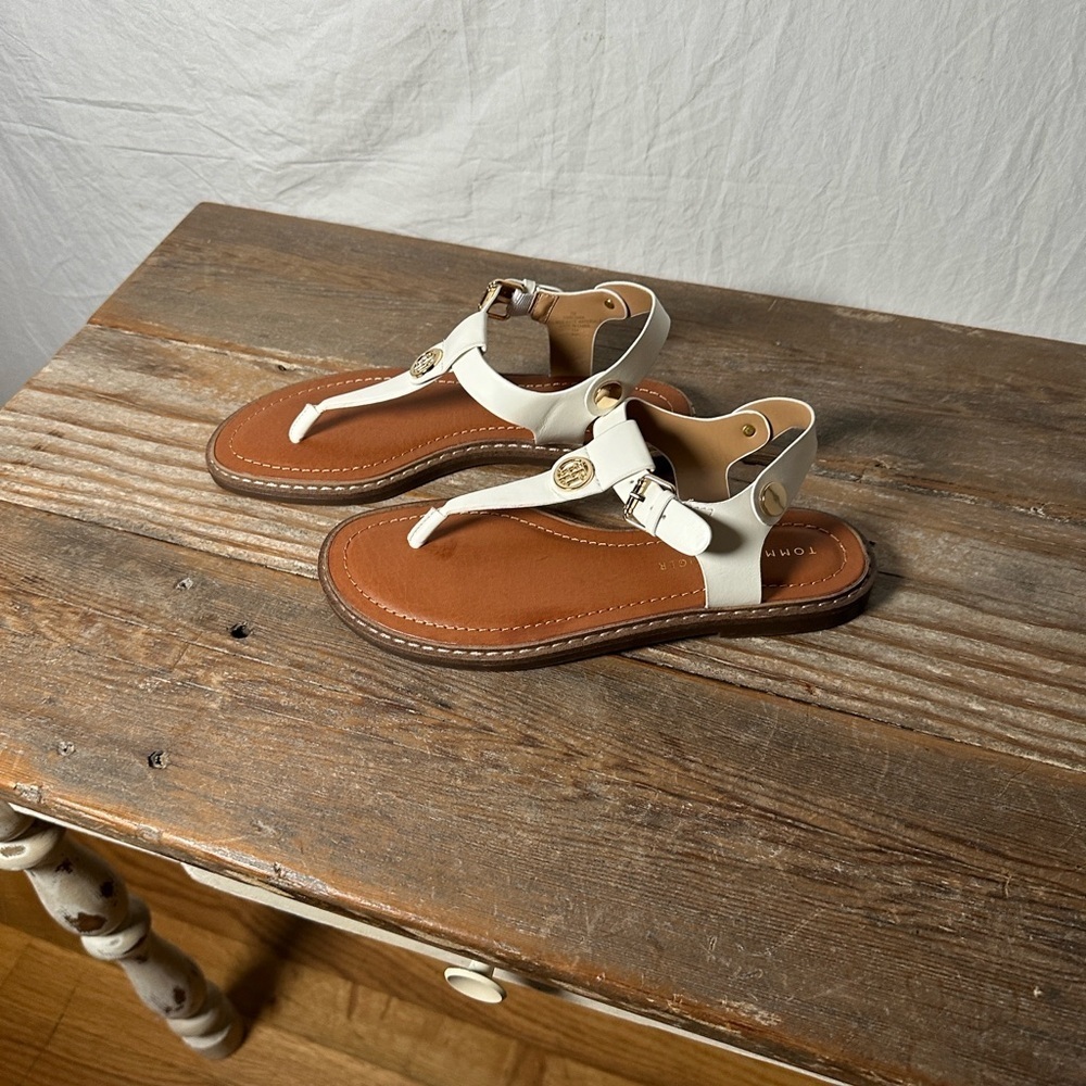 Tommy Hilfiger White and Tan Sandals - Picture 3 of 4